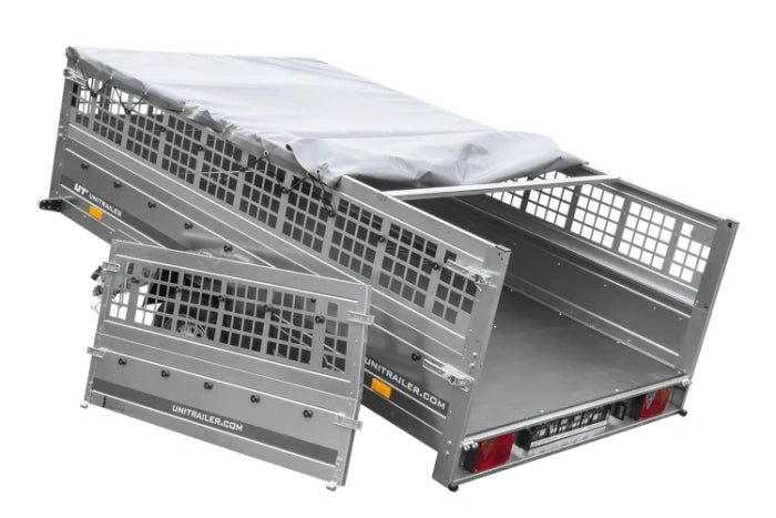 Leichter Anhänger auf Blattfedern 264×150 UNITRAILER GARDEN 265/R KIPP mit Gitterwänden, H-0 Rahmen und grauer Plane